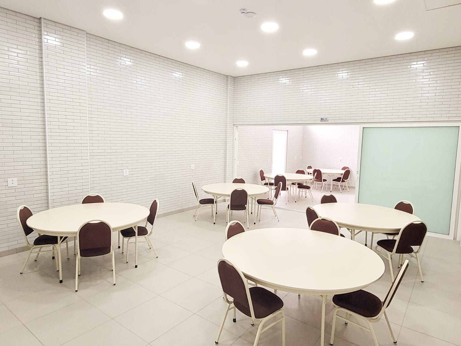 Sala Tingui — HOTEL CONFIANCE BARIGUI